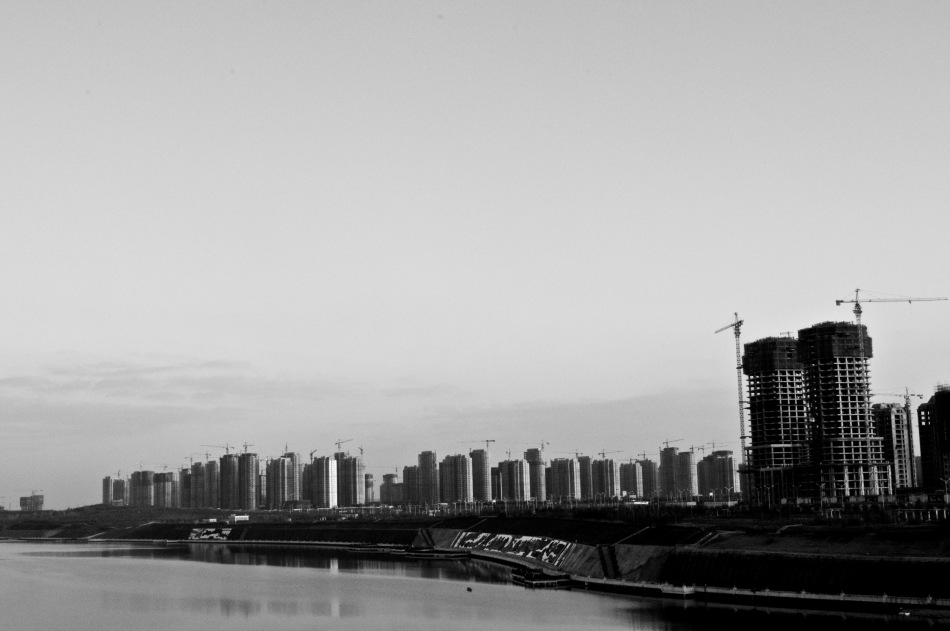 ordos artificial river and costruction site